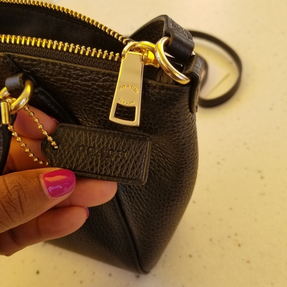 Minie Kelsie Leather Satchel Crossbody - Picture 4 of 7